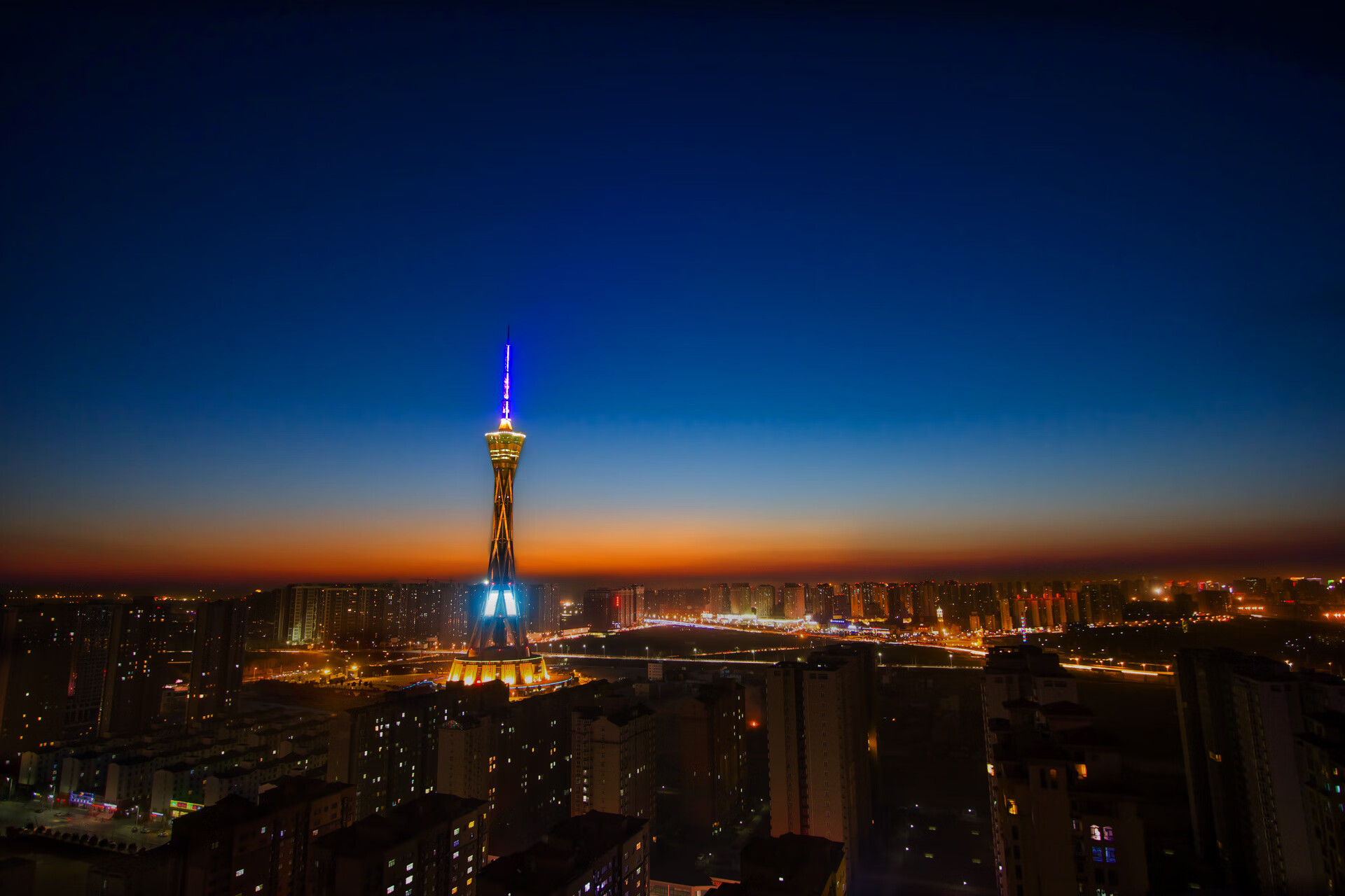 乐鱼体育入口-伊普斯维奇城引进新援，提升实力，伊普斯维奇球衣